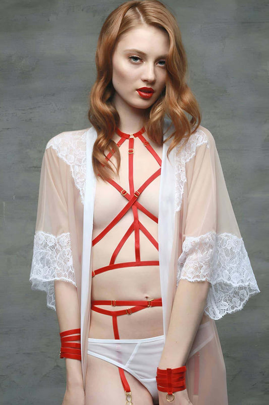 Stylish Elastic Harness That Wraps Around Your Chest