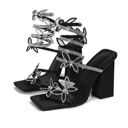 Open And Shut Pumps Sandals