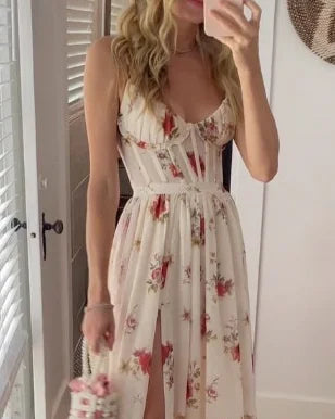 Gwenyth - Floral Flowy Maxi Dress