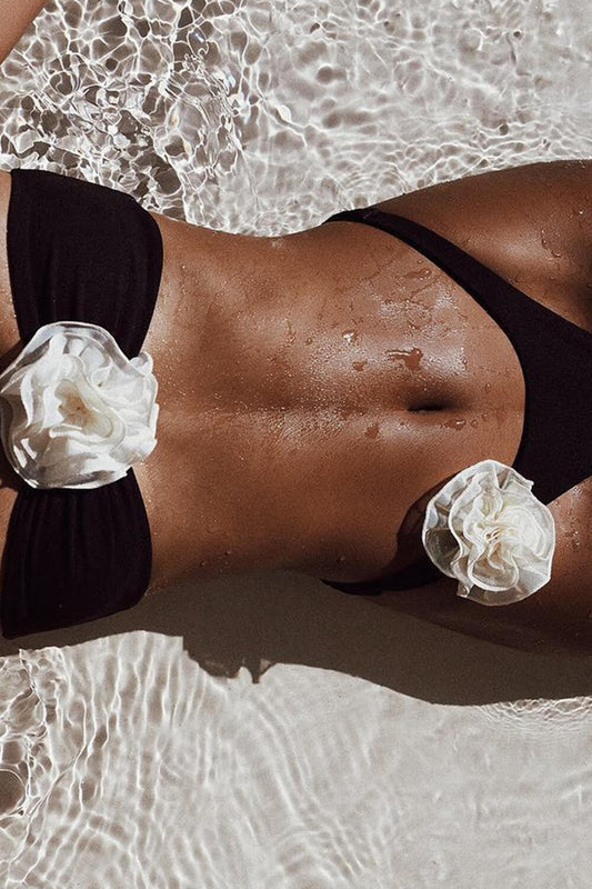 Bold Swimsuit – Vintage Chic