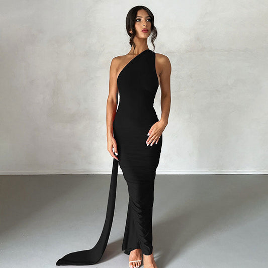 Solid Color One Shoulder Ruched Backless Evening Maxi Dress - Black
