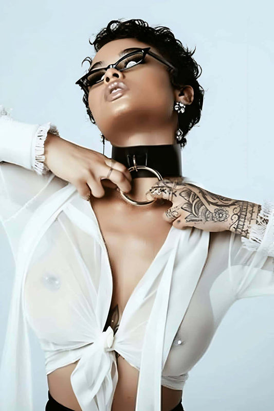 Sexy Collar with Big Ring Detail