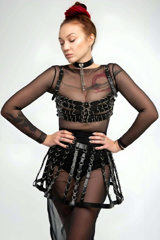 Five-Piece Chest Tie And Skirt Leather Harness