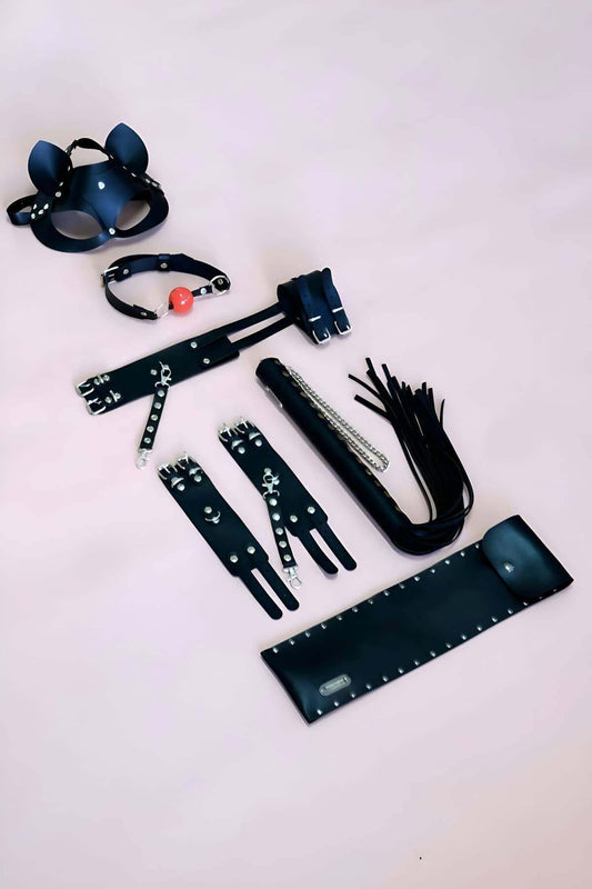 Handcuff Whip Set, Set of 5, Hand - Foot Handcuffs, Mask, Mouth Ball