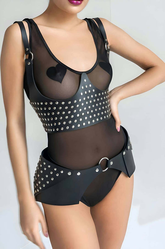 Stylish Belt and Harness Set with Rivet Detail