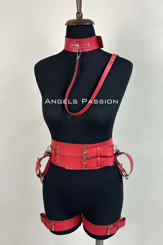 Stylish Leather Harness Set with Cuffs, Women's Fantasy Clothing