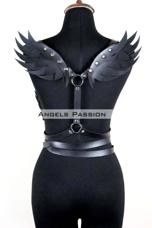 Winged Detailed Stylish Chest Harness, Winged Detailed Leather Belt