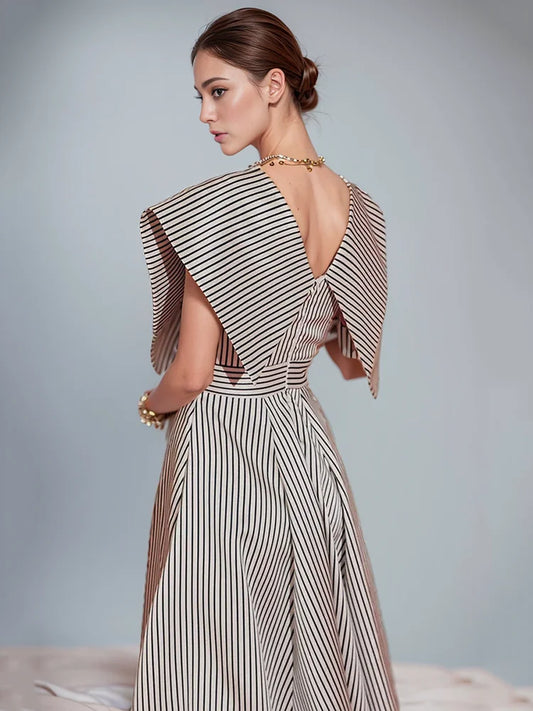 Girl In The Corner Maxi Dress