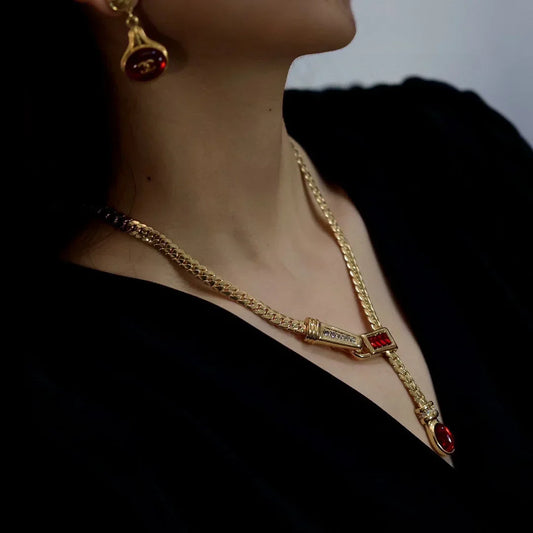 I Need A Spotlight Curb Necklace